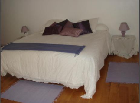 Captivating 2-Bed House With Log Burner In Kerien Bagian luar foto
