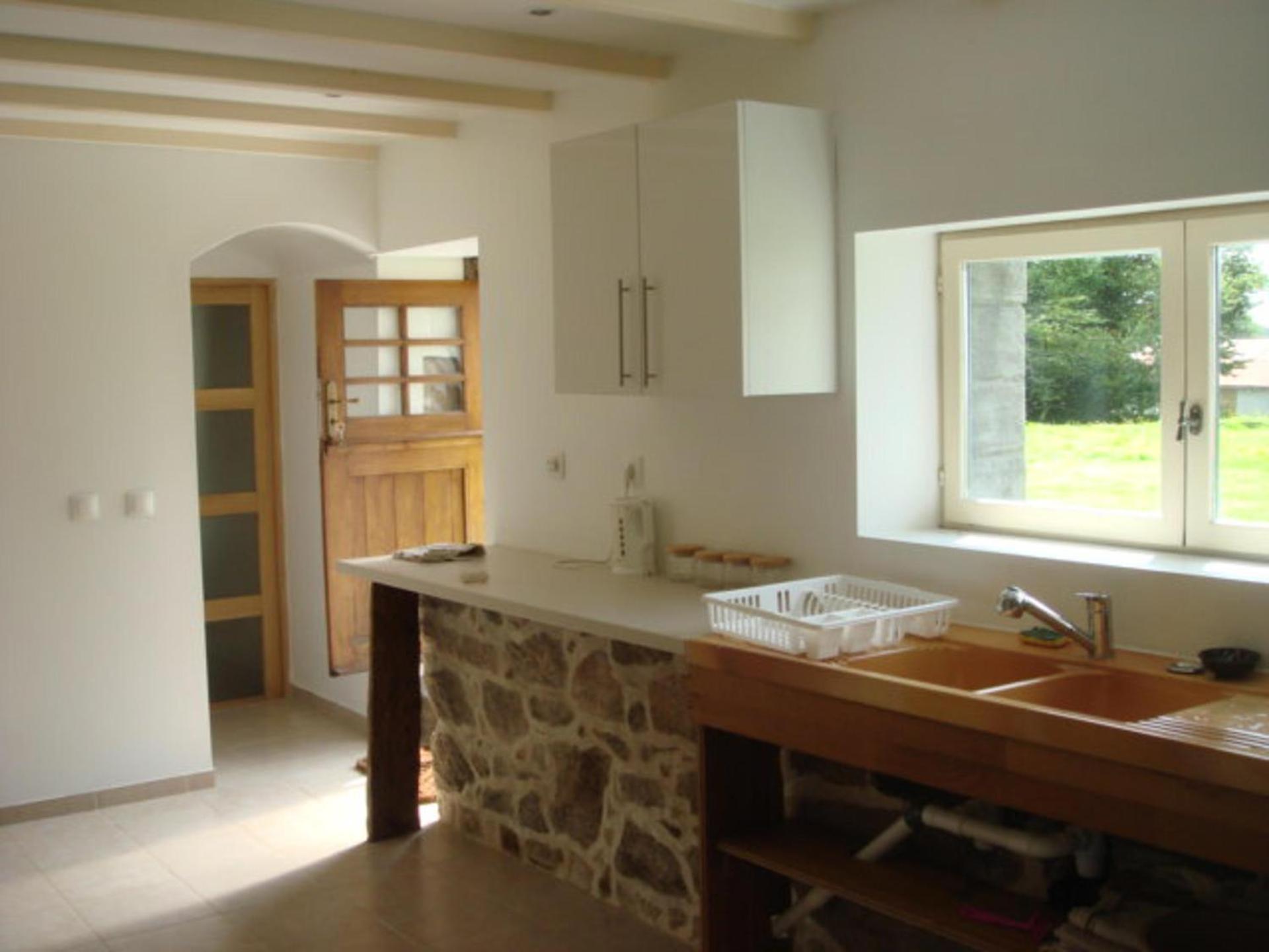 Captivating 2-Bed House With Log Burner In Kerien Bagian luar foto